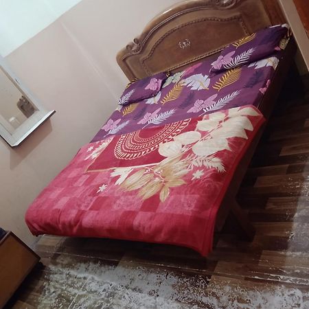 Aman Guest House Катра Екстер'єр фото