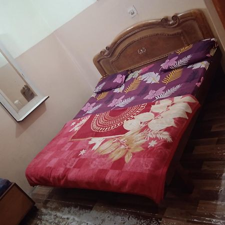 Aman Guest House Катра Екстер'єр фото