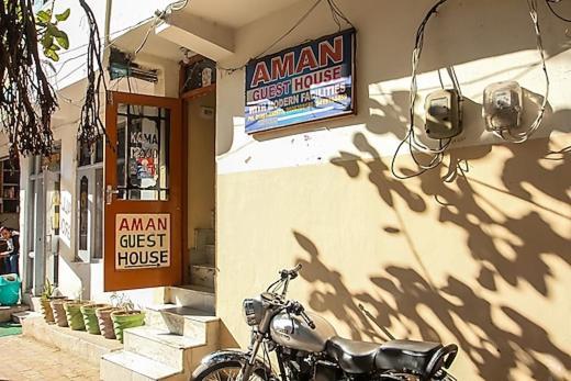 Aman Guest House Катра Екстер'єр фото